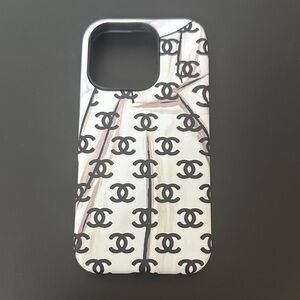 Fashion Chanel Iconic Monogram Phone Case 14 / 15